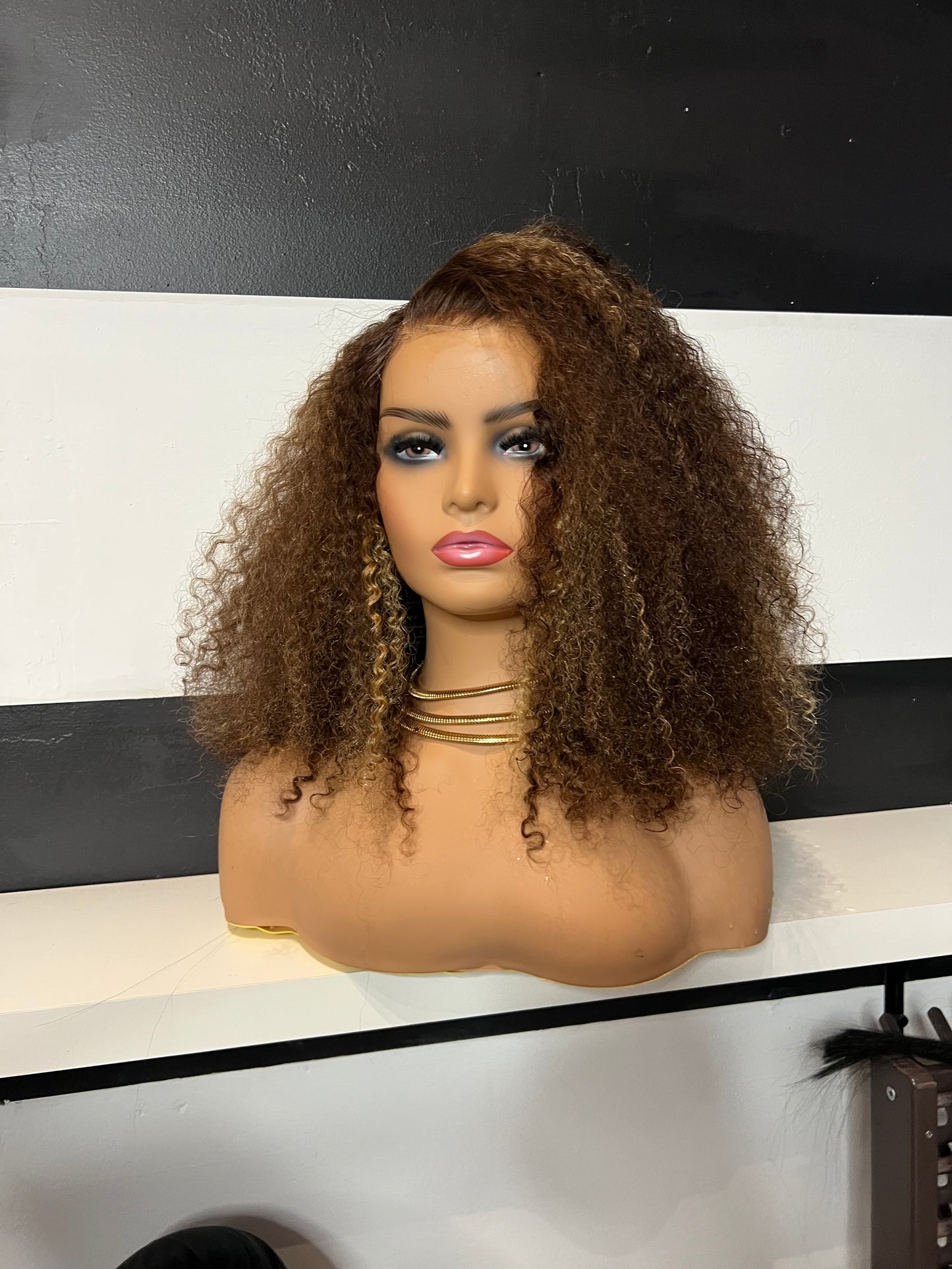 Kinky Curly